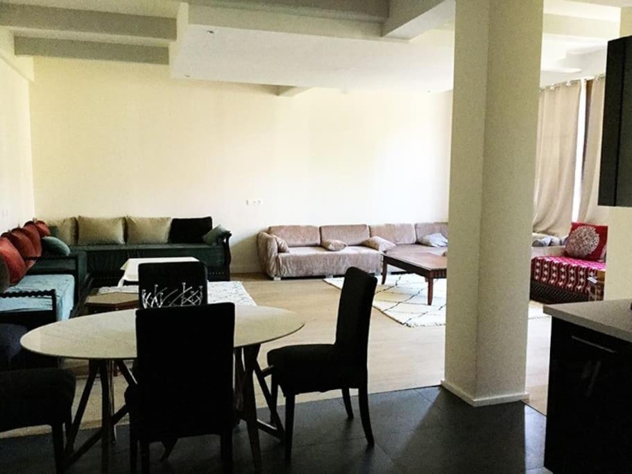 150 M² Fully Furnished Loft Apartamento Lila Exterior foto